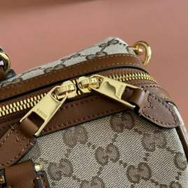 Picture of Gucci Handbags _SKUfw220045316fw